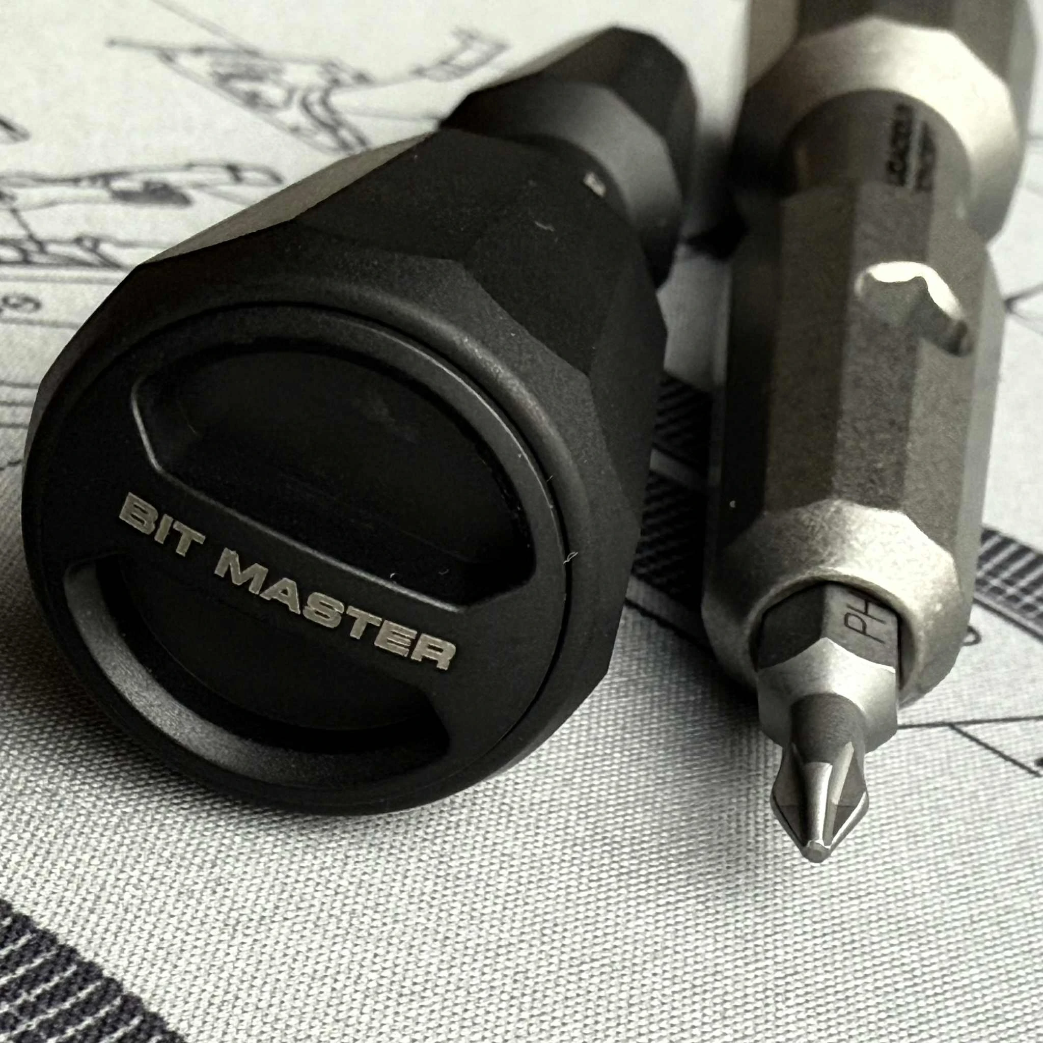 Titanium BIT MASTER - Image 12